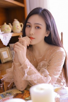 亚洲精华国产精华精华液好用吗
